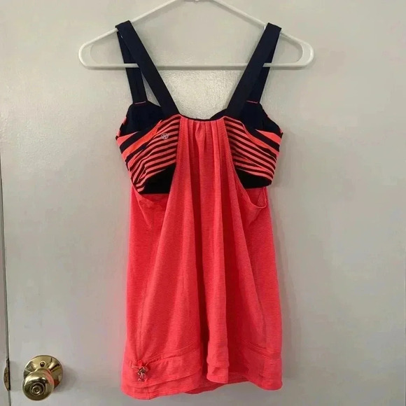 lululemon tank top size 6 - Picture 2 of 8